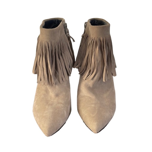 STUART WEITZMAN FRINGETIMES FOSSIL SUEDE BOOTS SIZE 9.5M - Picture 1 of 4